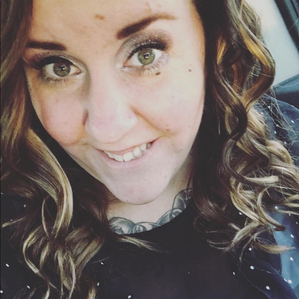 Meet your Posher, Nicolle